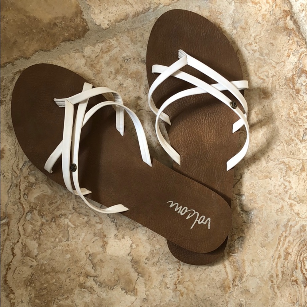 Volcom Women’s size 8